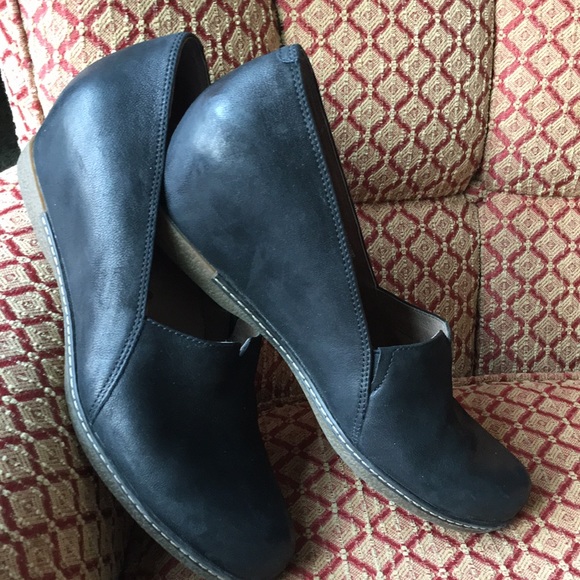 dressy dansko shoes